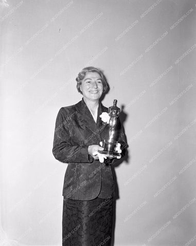1958 Oscars someone please help me out Academy Awards aa1958-36</br>Los Angeles Newspaper press pit reprints from original 4x5 negatives for Academy Awards.