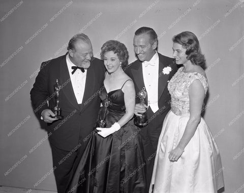 1958 Oscars Burl Ives Susan Hayward David Niven Ingrid Bergman aa1958-63</br>Los Angeles Newspaper press pit reprints from original 4x5 negatives for Academy Awards.