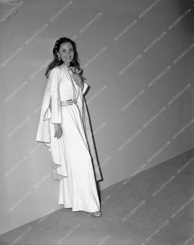1959 Oscars someone please help me out fashion Academy Awards aa1959-31</br>Los Angeles Newspaper press pit reprints from original 4x5 negatives for Academy Awards.