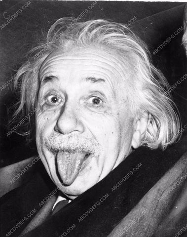 news photo famous Albert Einstein portrait sticking out tongue aeinst-16
