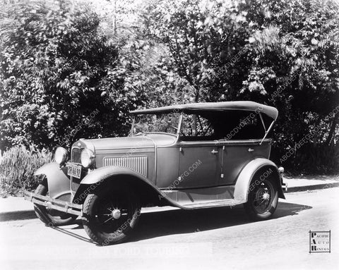 1930 Ford Touring vintage automobile cars-77