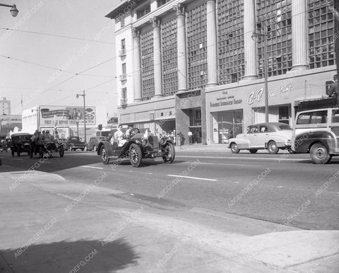 automobile parade vintage Los Angeles event cars-93