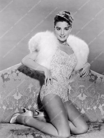 beautiful Anna Maria Alberghetti in swimwear and fur 8b20-0030