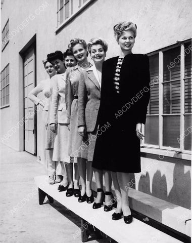 studio babes headed by Dolores Moran on the backlot 8b20-0171