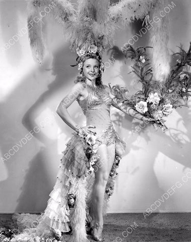 beautiful Evelyn Ankers in showgirl outfit 8b20-0232
