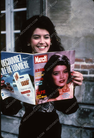 Phoebe Cates portrait 8b20-0542