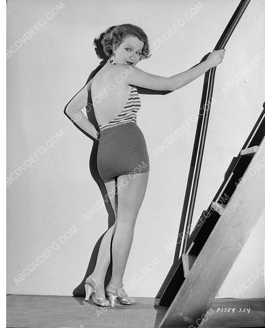 Sari Maritza in shorts and heels early pinup pose 8b20-0579