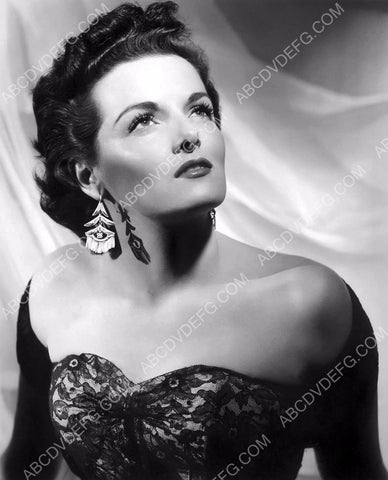 beautiful Jane Russell in strapless gown 8b20-10042