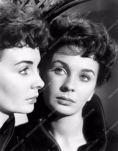 lovely Jean Simmons portrait film Footsteps in the Fog 8b20-10388