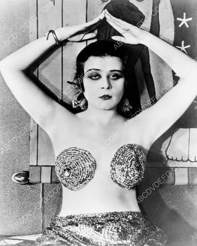 Theda Bara in her pre-code bikini silent film Cleopatra 8b20-10993