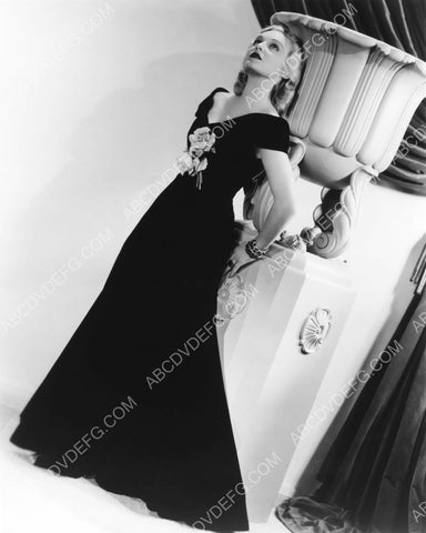 beautiful Madeleine Carroll fashion portrait 8b20-11122