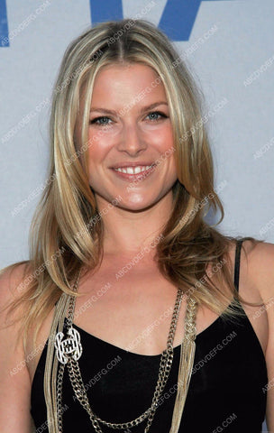 Ali Larter at some public event 8b20-11443