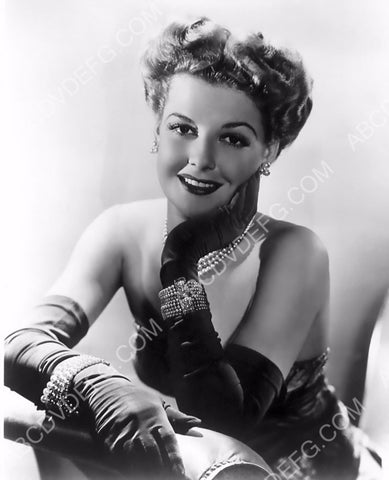 Ann Sheridan in beautiful fashion portrait 8b20-11674