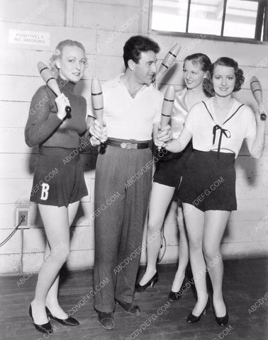 Ann Sheridan Irene Bennett Gail Evers exercise at Paramount Studios 8b20-11680