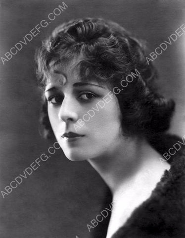 beautiful Anita Stewart portrait 8b20-11842