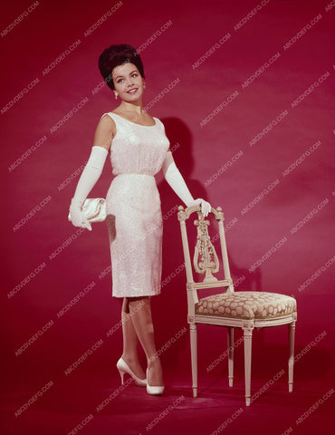 Annette Funicello beautiful in new fashion 8b20-13033