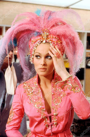 Ursula Andress wardrobe adjustment film Casino Royale 8b20-13206
