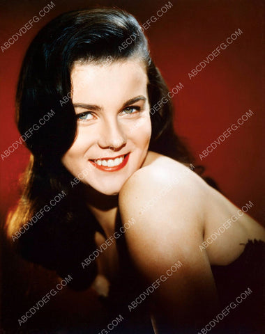 Ann-Margret in new strapless dress 8b20-13420