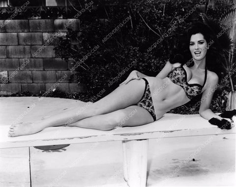 super sexy Edy Williams laying on the diving board 8b20-13627
