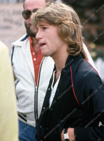 candid Andy Gibb pic 8b20-13703