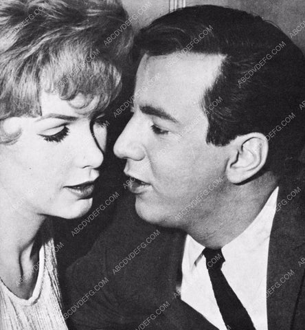 candid Sandra Dee Bobby Darin pic 8b20-13810