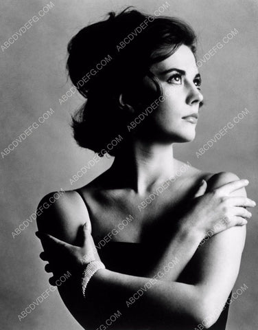 beautiful Natalie Wood portrait 8b20-1412