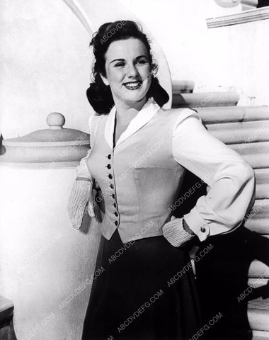 beautiful and smart dressed Deanna Durbin portrait 8b20-14294
