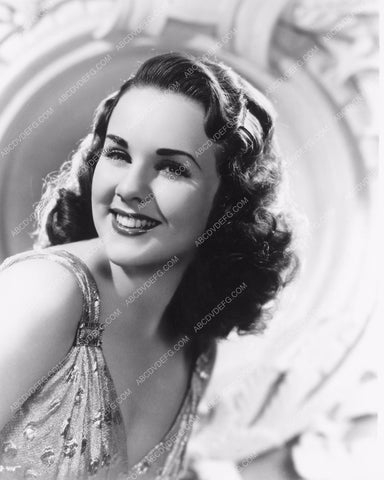 beautiful Deanna Durbin portrait 8b20-14337