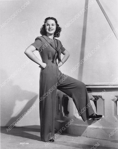 Deanna Durbin portrait 8b20-14346