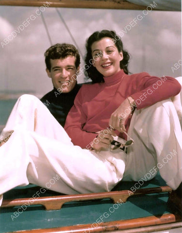 Guy Madison Gail Russell go boating for the day 8b20-14422
