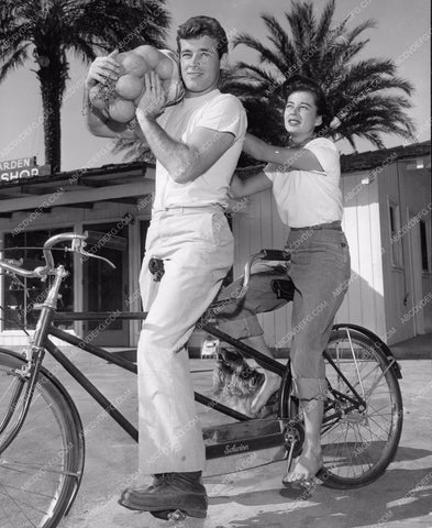 Guy Madison Gail Russell get fresh fruit on their tandom bicycle 8b20-14454
