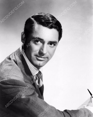 Cary Grant portrait 8b20-14699