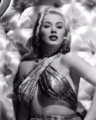 sultry Mamie Van Doren portrait 8b20-1525