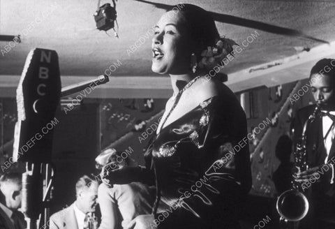 singer Billie Holiday performing 8b20-15557