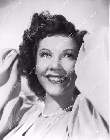 beautiful Grace McDonald portrait 8b20-15640