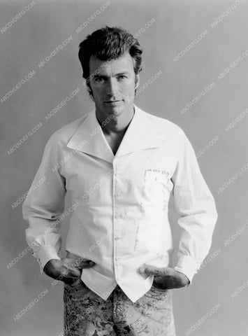 handsome Clint Eastwood in some groovy pants 8b20-15911