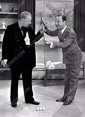 W.C. Fields Franklin Pangborn film Never Give a Sucker an Even Break 8b20-16035