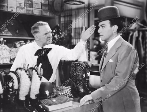 W.C. Fields is running the store film Six of a Kind 8b20-16044