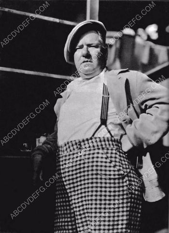 casual W.C. Fields 8b20-16065