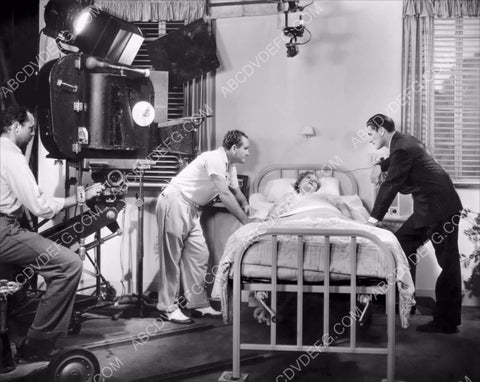 director Frank Borzage on set Anita Louise Errol Flynn film Green Light 8b20-16151