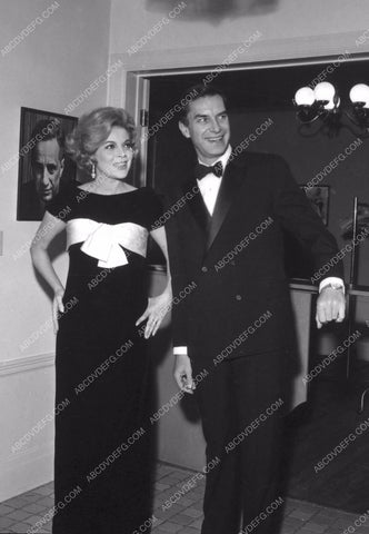 Barbara Bain Martin Landau headed out for the evening 8b20-16203