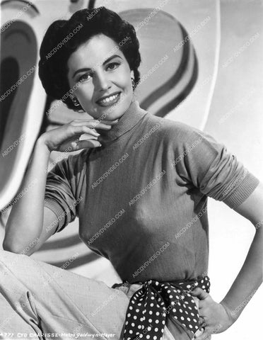 beautiful Cyd Charisse portrait 8b20-17009