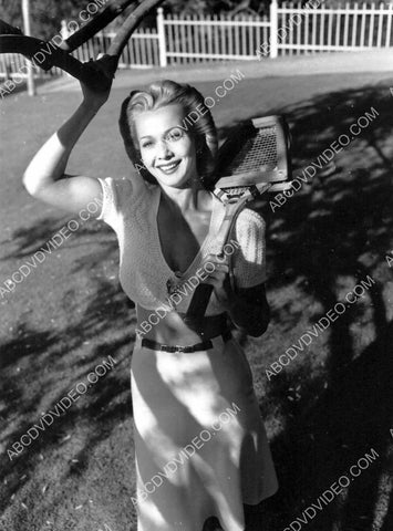 Carole Landis on her way to play bad minton 8b20-17068