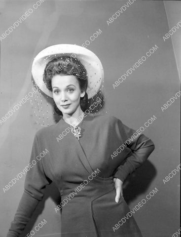 Carole Landis in new fashion 8b20-17091