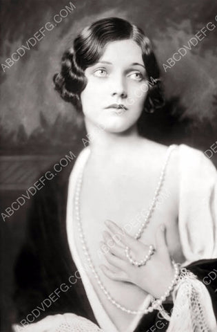 beautiful Adrienne Ames portrait 8b20-1714