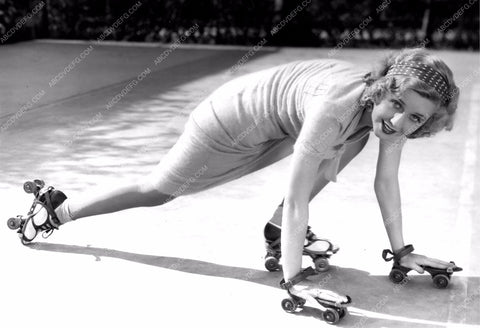 Adrienne Dore playing around on roller skates 8b20-1740
