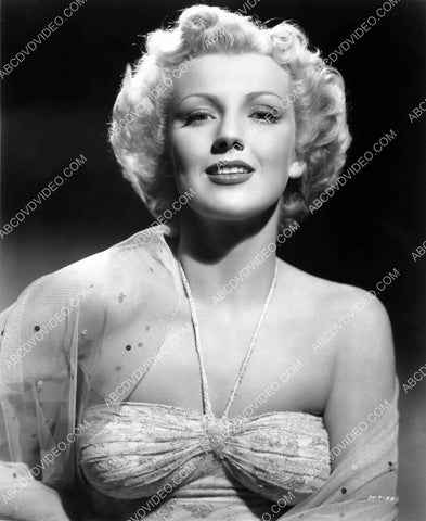 beautiful Dolores Moran portrait 8b20-17533