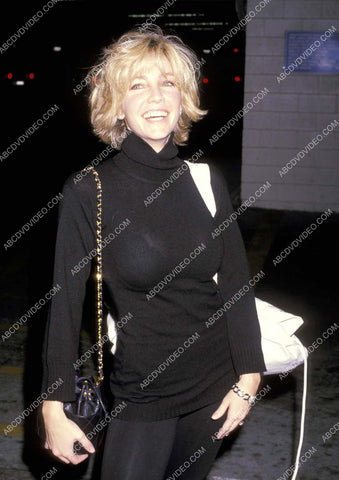 candid Heather Locklear shot 8b20-17577