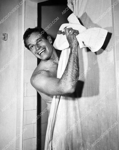 Charlton Heston getting out of the shower 8b20-17918