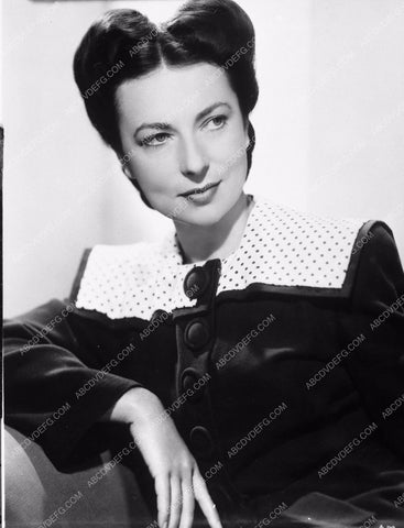 Agnes Moorehead portrait 8b20-1794